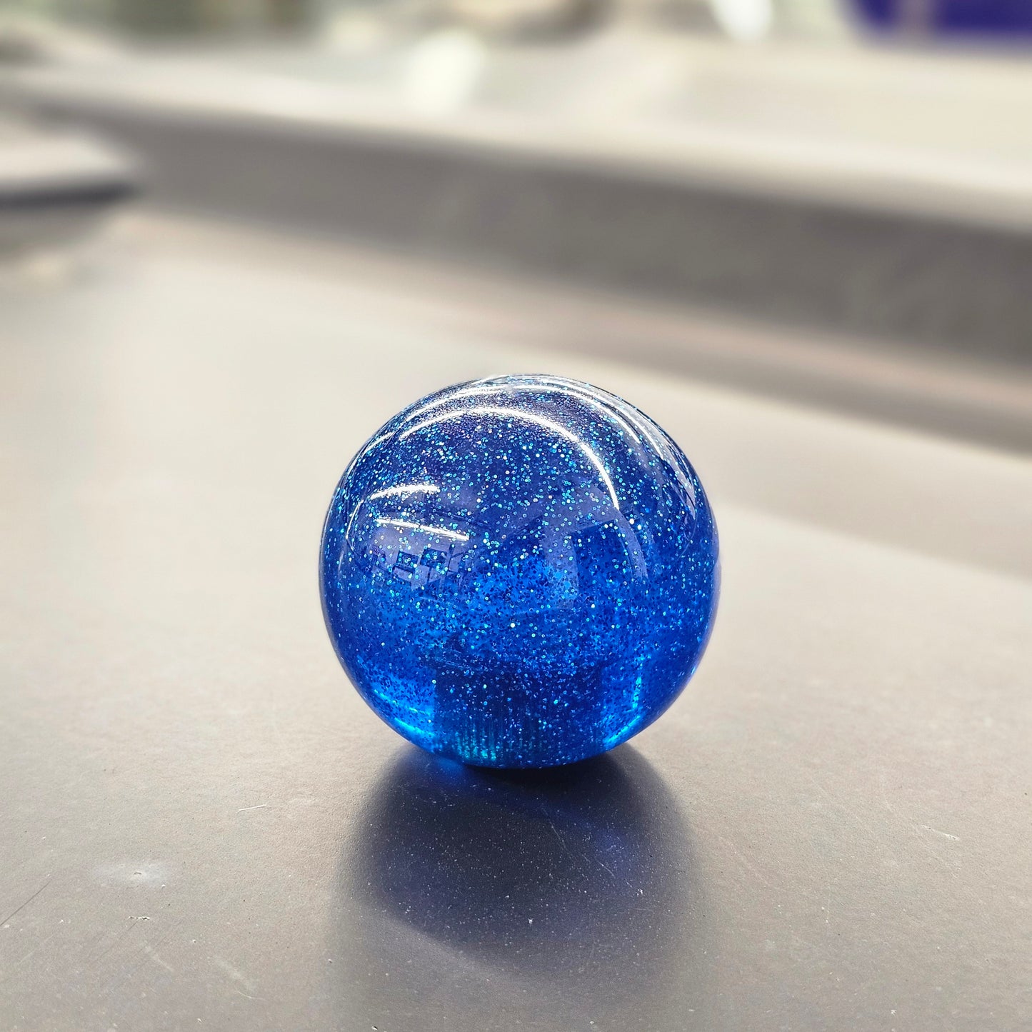 Glitter Shifter Ball