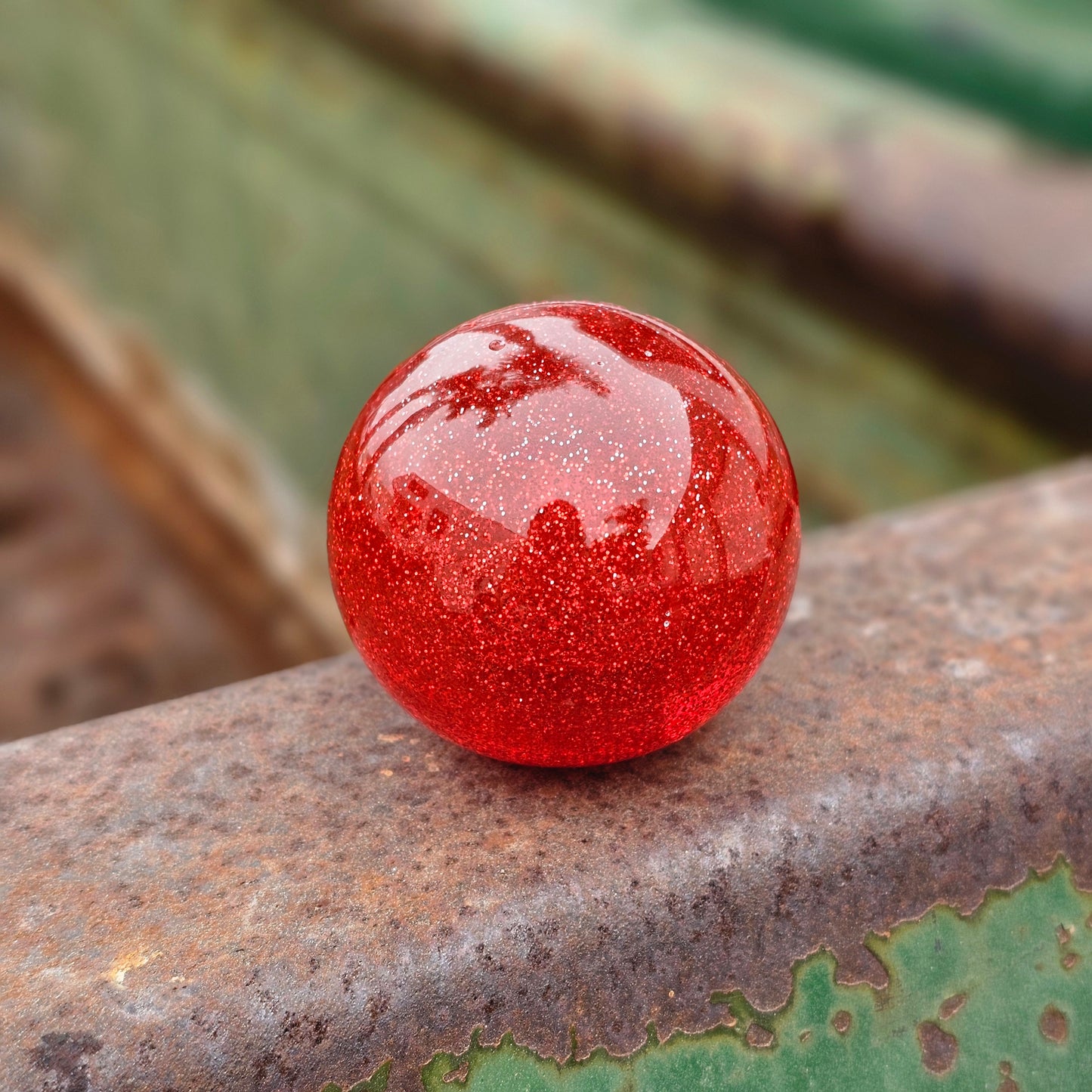 Glitter Shifter Ball