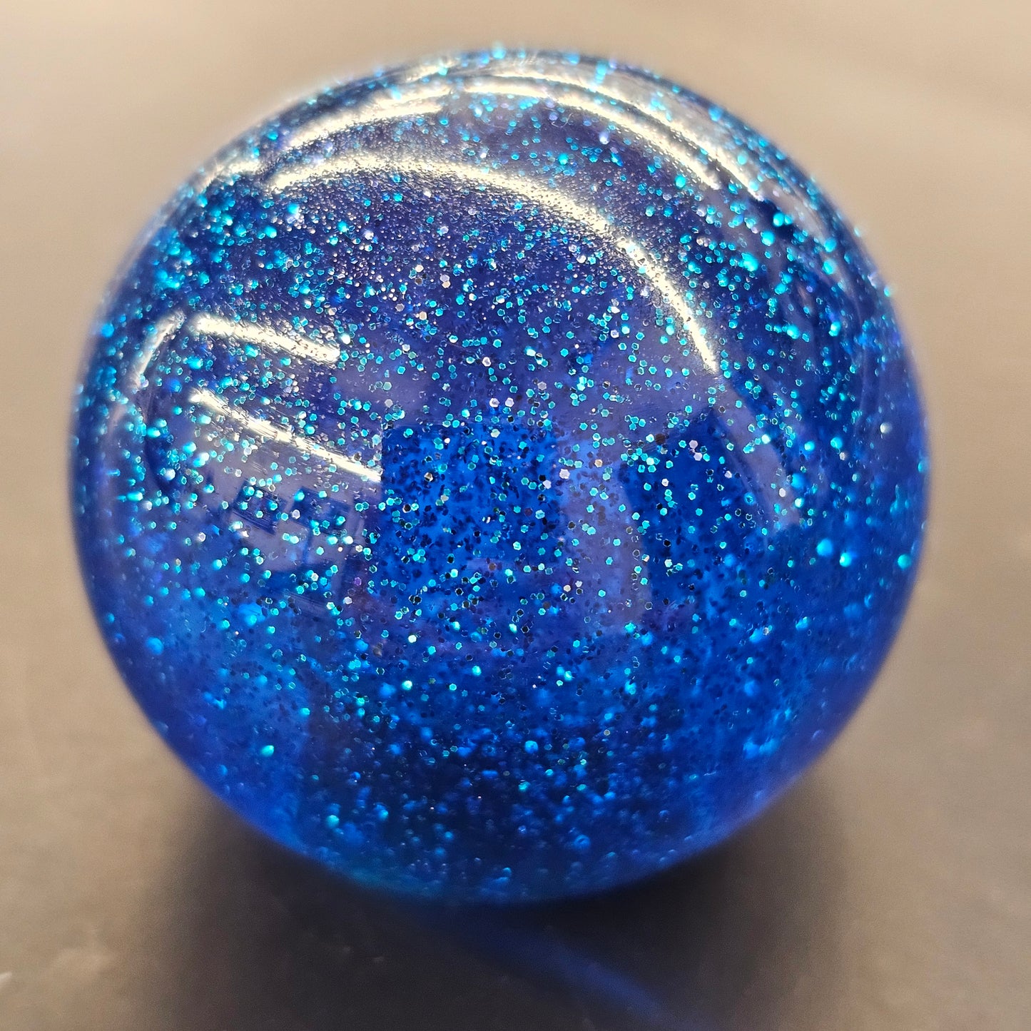 Glitter Shifter Ball