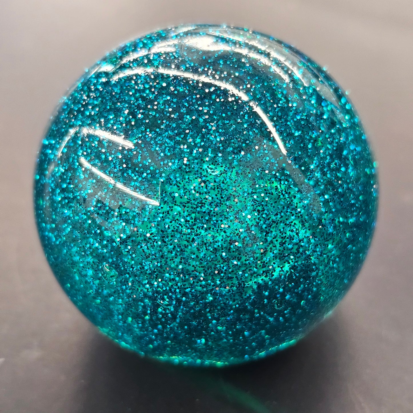 Glitter Shifter Ball