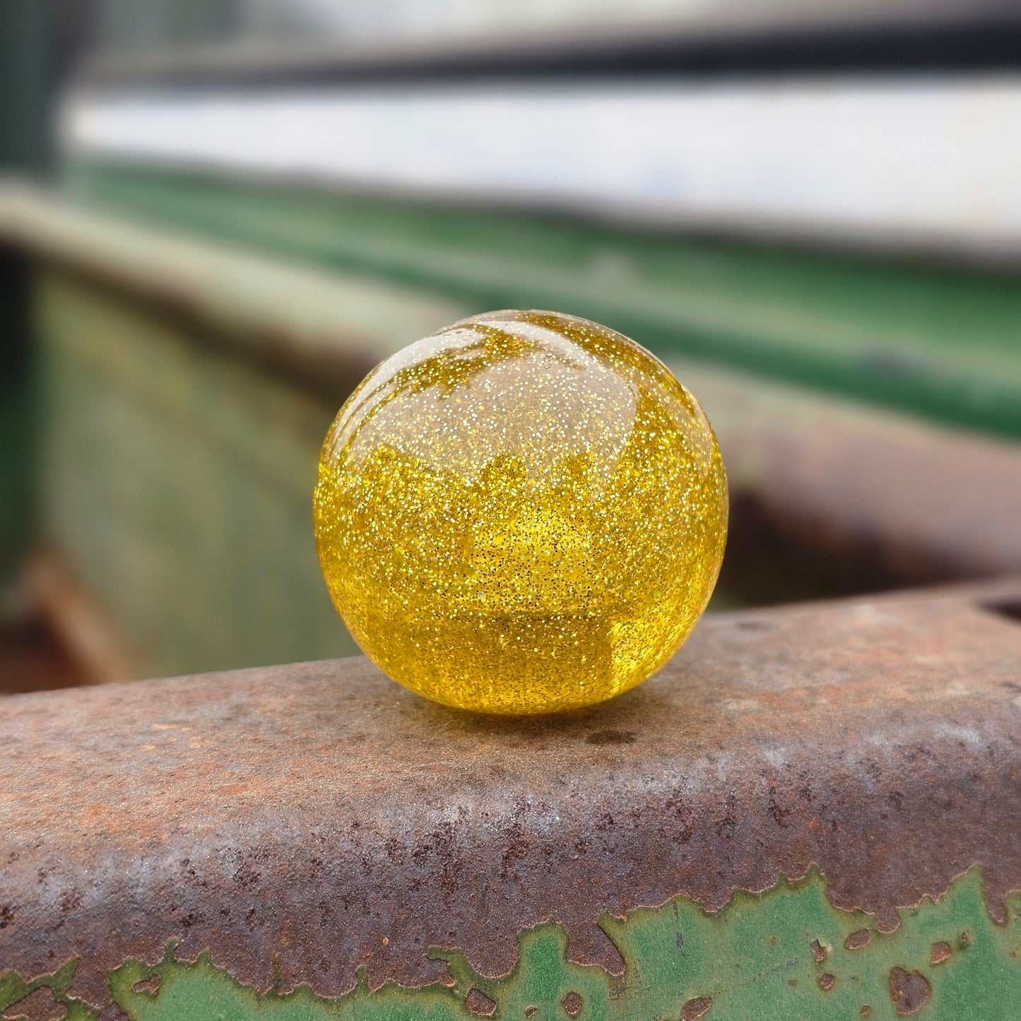 Glitter Shifter Ball